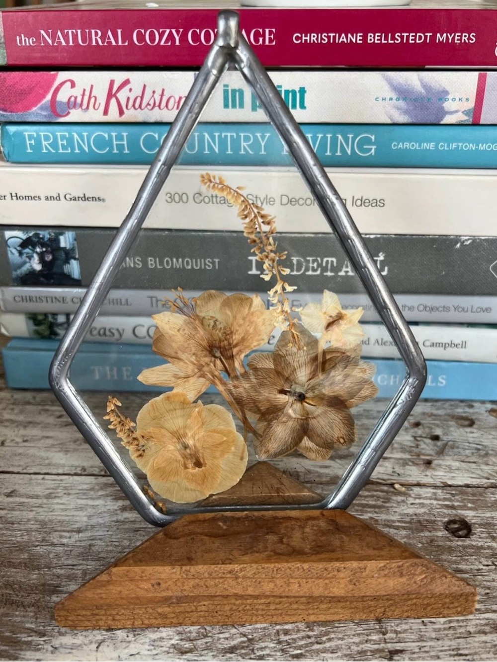 Vintage Dried Flowers in Glass Sun Catcher W/Stand